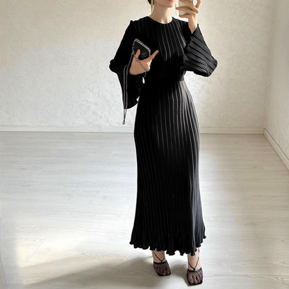 Elvi™ – Robe Élégante à Manches Évasées